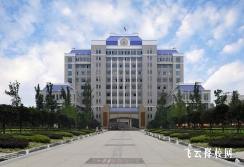 成都圣亚技工学校是正规学校吗