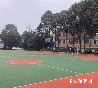 成都华夏旅游商务学校是职高还是技校