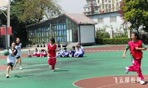 成都市礼仪职业中专学校怎么样