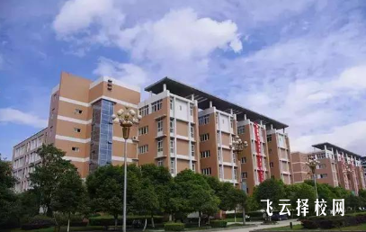 双流信息工程学院2025年学费多少