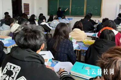 四川单招分数线逐年变化,如何根据数据选择学校？