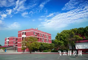 成都中医药大学附属医院针灸学校中医针灸专业的学费与课程