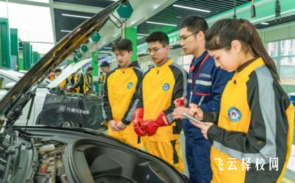万通未来技校实战实训毕业就上岗